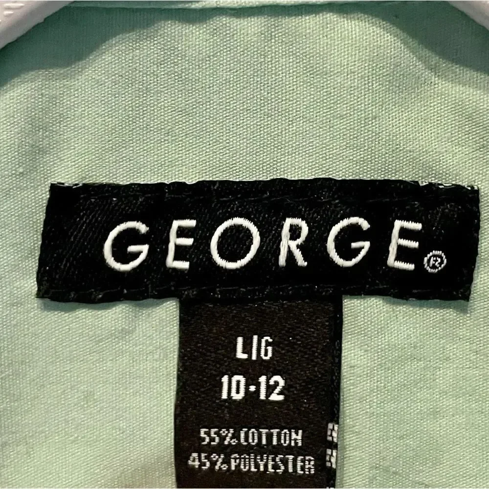 Kids Light-Green, George, Long-Sleeve, Button Down Dress Shirt. Size Lg (10-12)